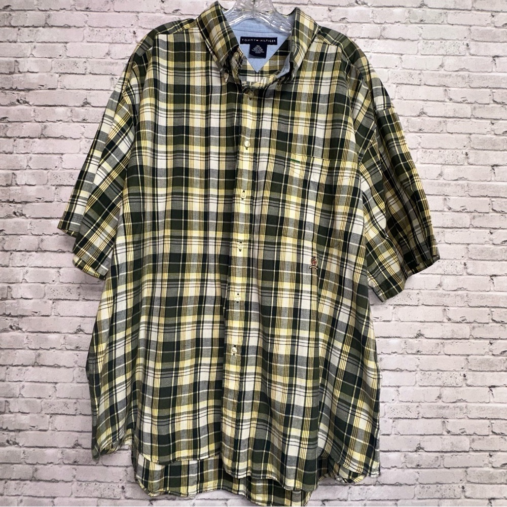 Tommy Hilfiger Men's Shirt Size XXL Short Sleeve Plaid Button-Down Logo Pocket